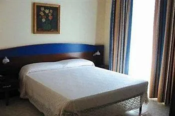 Riva Fiorita Szálloda 3*