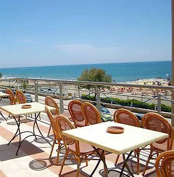 Szálloda Riva Fiorita 3*