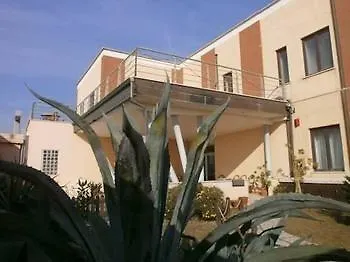 Riva Fiorita Szálloda