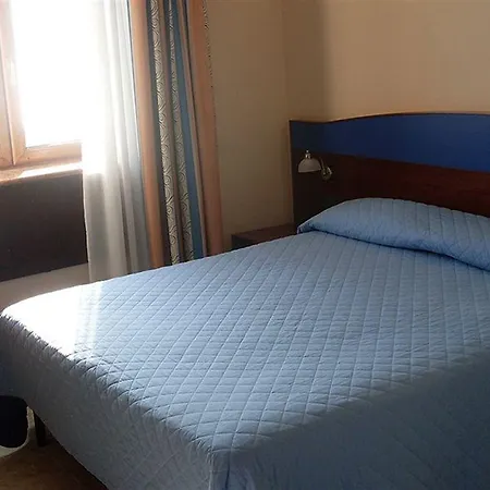 Riva Fiorita 3* Minturno
